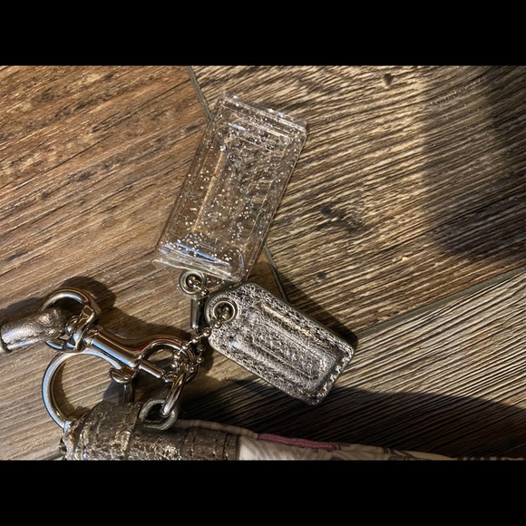 Authentic coach satchel - Picture 3 of 4